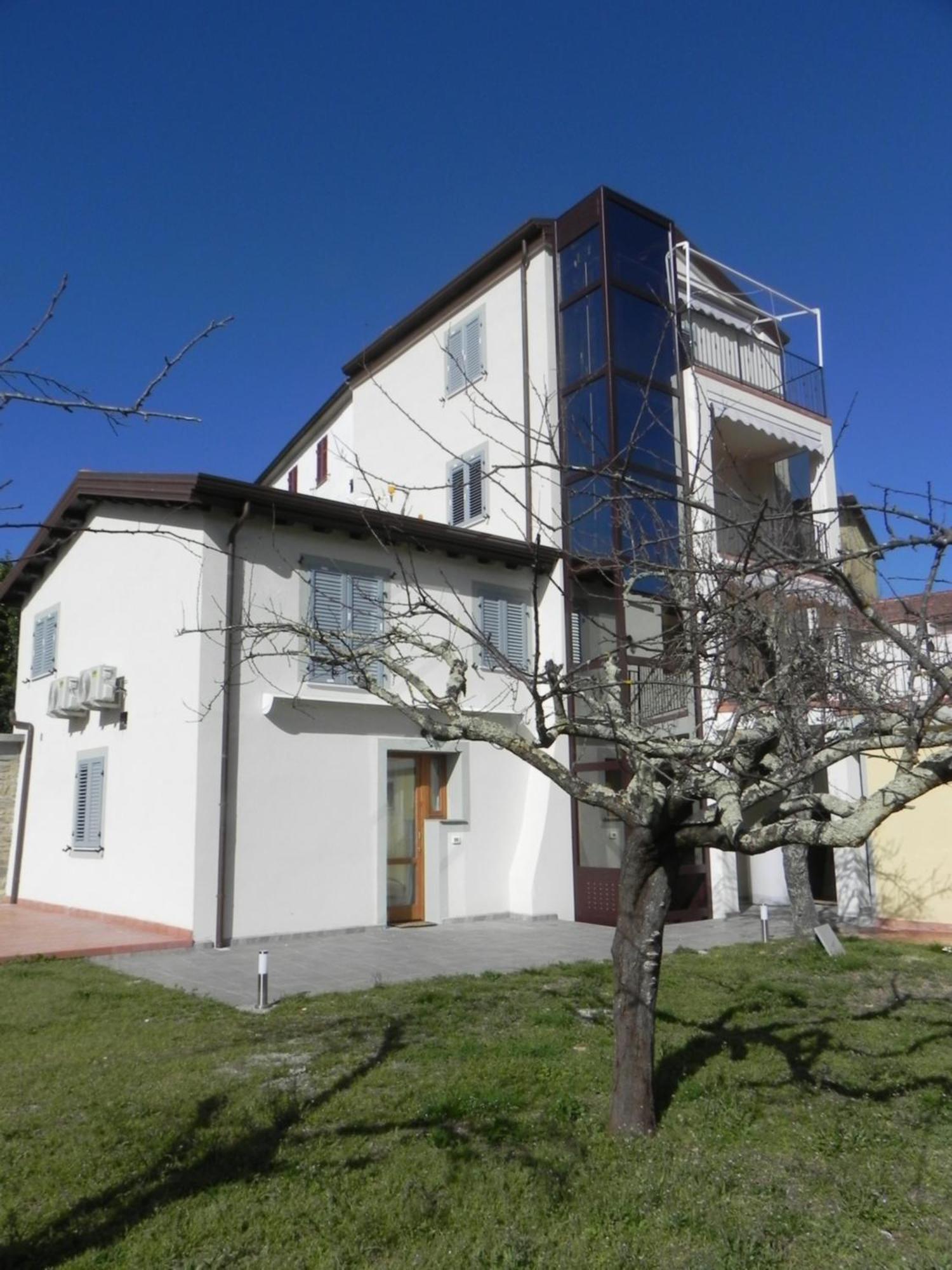 Borgo Degli Artisti Boutique *
