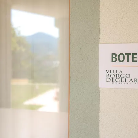 Affittacamere Borgo Degli Artisti Boutique Rooms Serricciolo Exterior photo